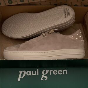 Leather Sneakers with pearl detail. US sizes. Beige Suede Leather